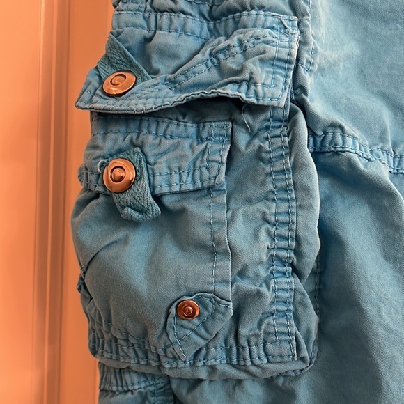 Men’s cargo shorts - Picture 2 of 9